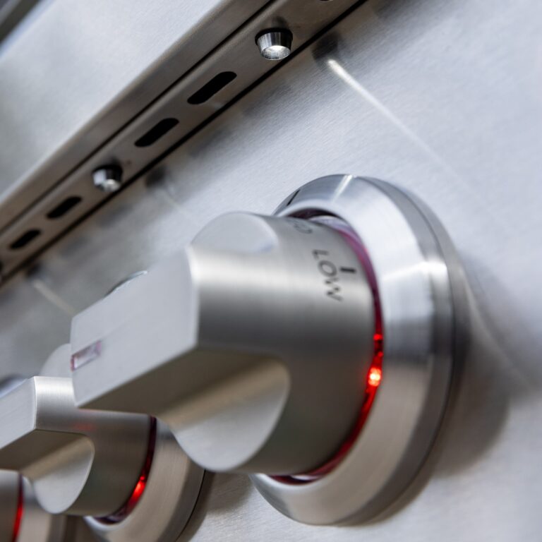 SummerSet Grills Sizzler PRO Series 32" Outdoor Grill | SZRPRO-32