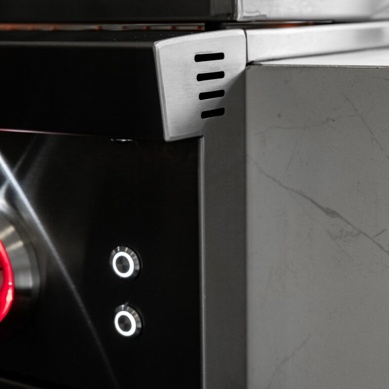 SummerSet Grills Sizzler PRO Series 32" Outdoor Grill | SZRPRO-32