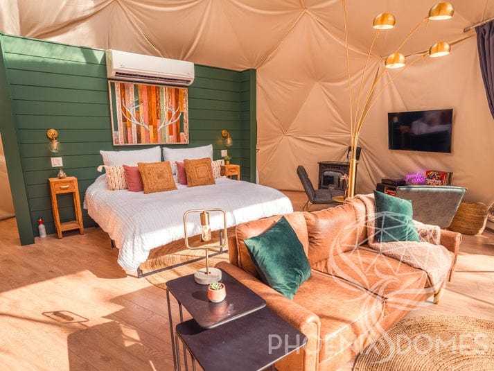 Phoenix Domes 4-Season Deluxe Glamping Package Dome