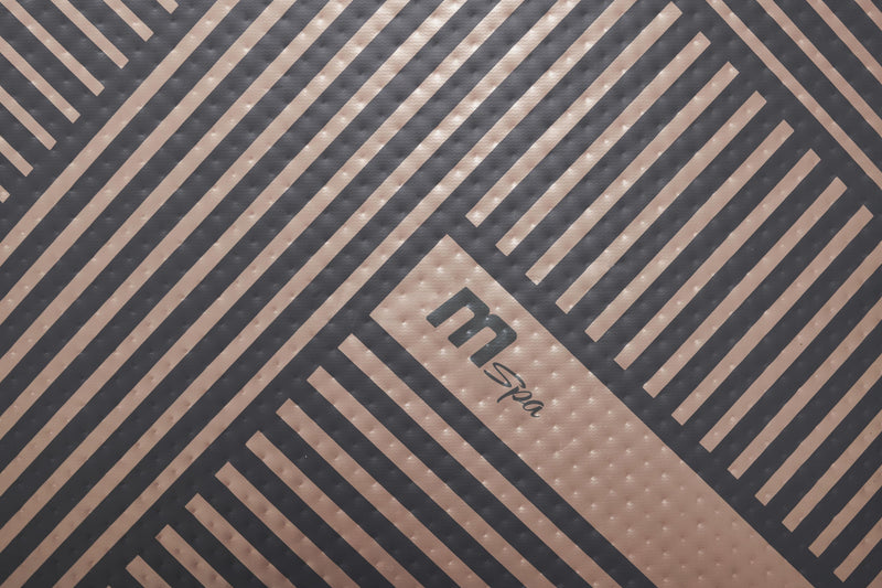 Close Up view of the MSpa Mono