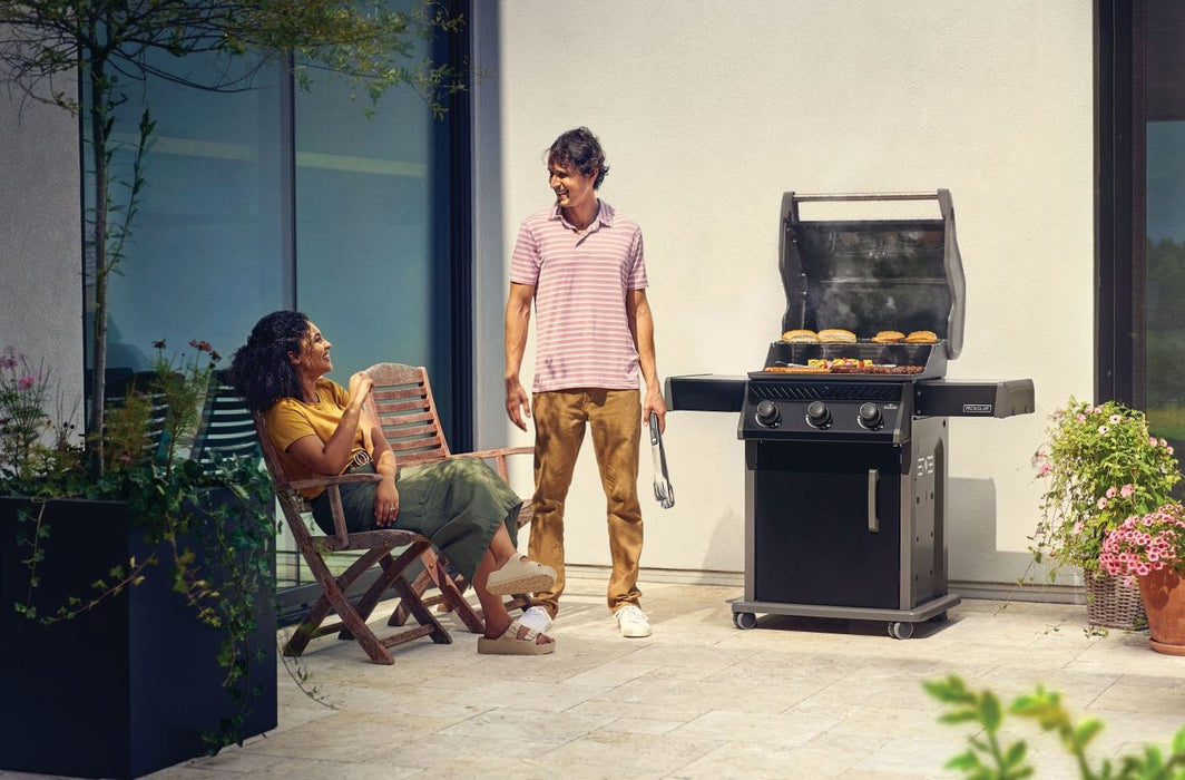 Napoleon 2025 Rogue 425 Black Natural Gas Grill Cart/SS Grid