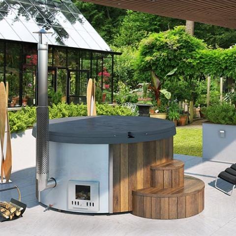 S4N hot tub