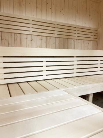 SaunaLife Model X7 Home Sauna Bench
