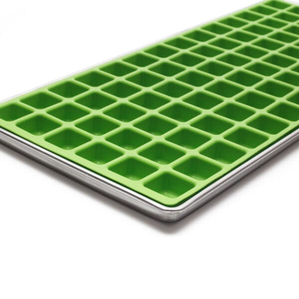molds with tray angle
