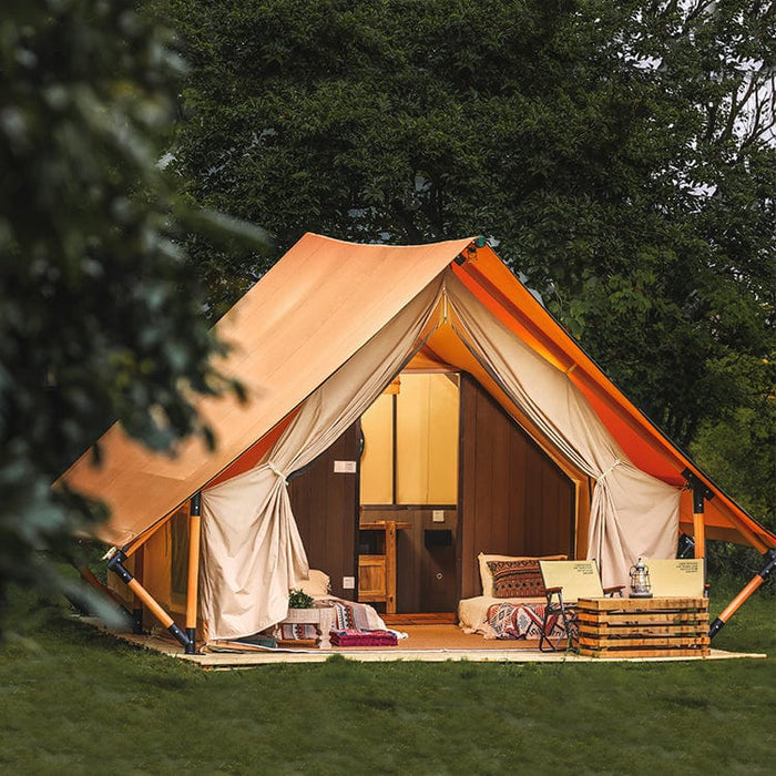 Luna Glamping Aurora III Safari Tent
